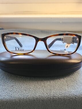NEW & AUTHENTIC CHRISTIAN DIOR EYEGLASSES MODEL CD3235, TORTOISE-BLK, 53-16-135